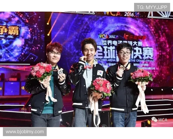 电竞比分激战正酣 各大赛事实时数据分析与战况追踪